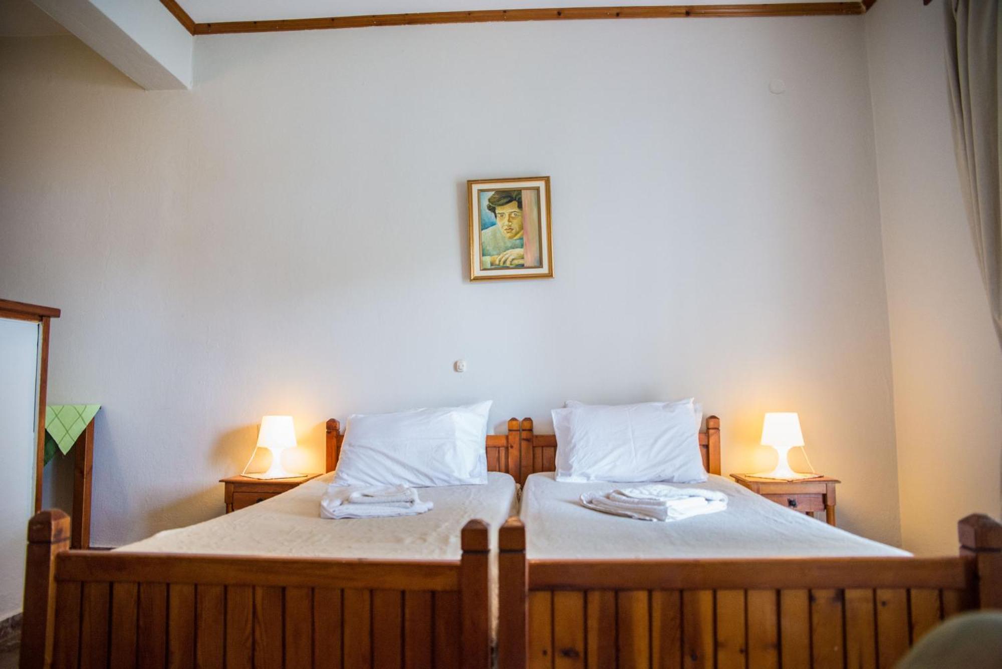 Olga Studios Áfissos Habitación foto