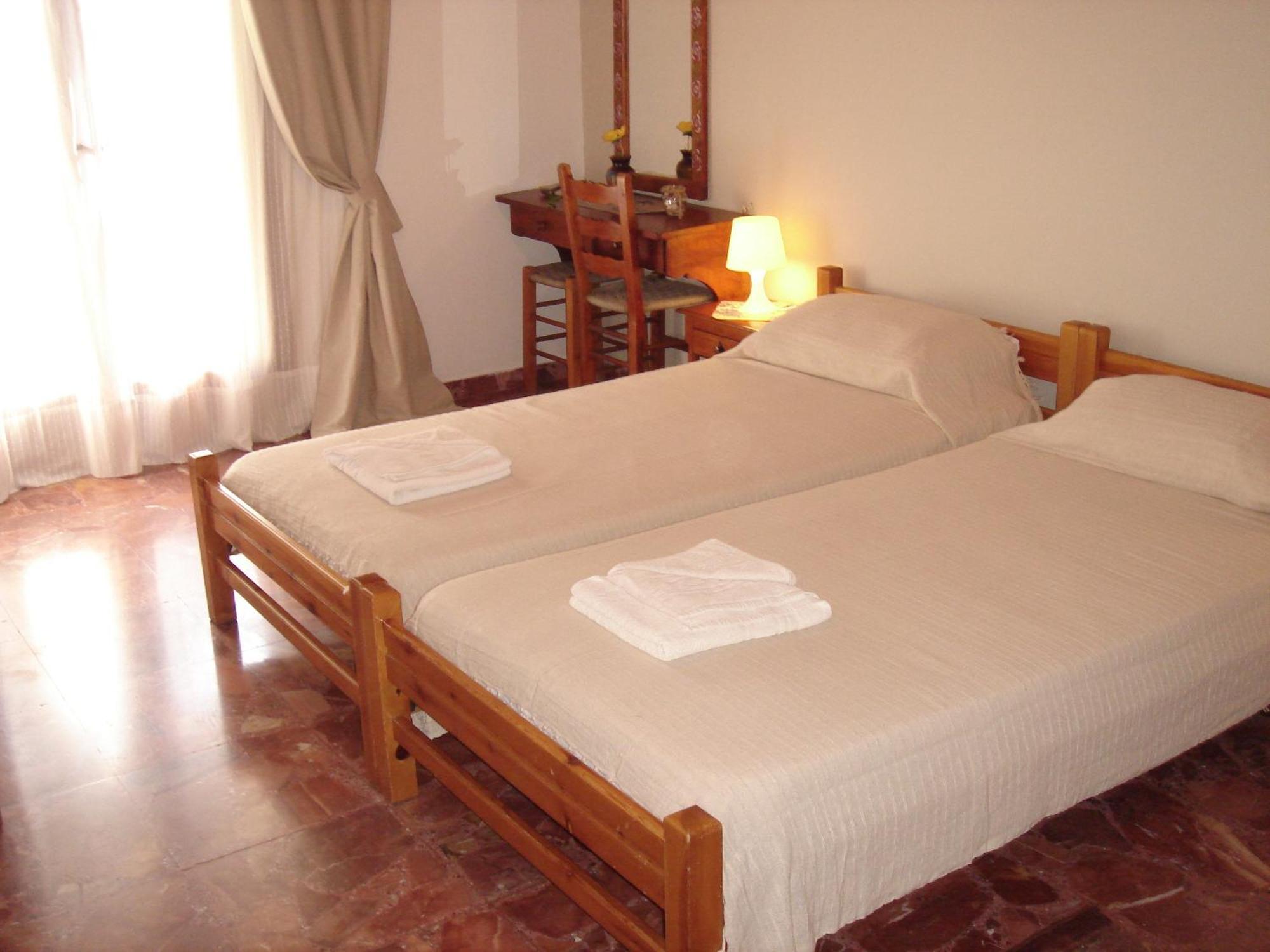 Olga Studios Áfissos Habitación foto